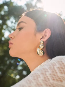 COMMENSE Butterfly en Wing Stud Earrings* Accessories