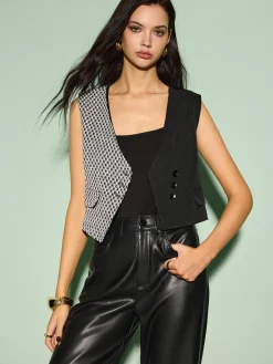 COMMENSE Color Block Criss Cross Button Vest* Vests|Outerwear