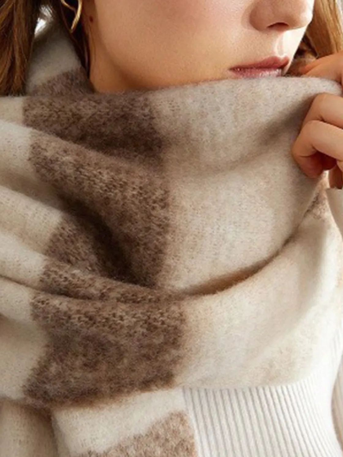 COMMENSE Color Block Striped Tassel Scarf* Accessories