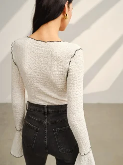 COMMENSE Contrast Piping Bell Sleeve T-Shirt* T-shirts|Tops
