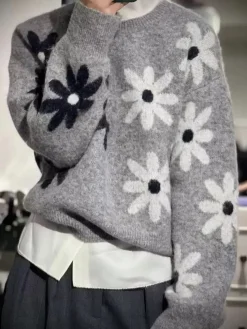 COMMENSE Crew Neck Daisy Pattern Sweater* Sweater Tops|Sweaters & Cardigans