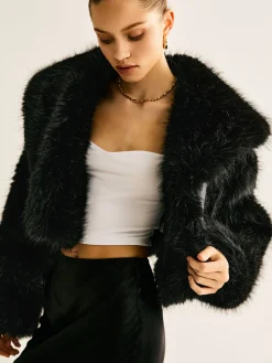 COMMENSE Crop Faux Fur Warm Coat* Outerwear|Crop Tops