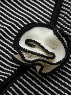 COMMENSE 3D Flower Striped Sweater Vest* Sweater Vests|Sweaters & Cardigans