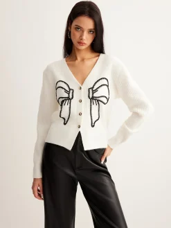 COMMENSE Embroidery-Bow Button Short Cardigan* Cardigans|Sweaters & Cardigans