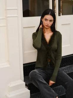 COMMENSE Feather Trim Wool-Blend Slim Sweater* Sweater Tops|Sweaters & Cardigans