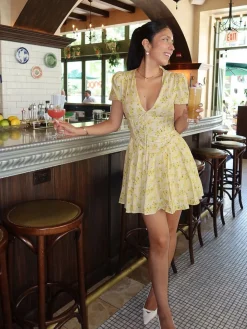 COMMENSE Floral Print V-Neck Knotted Short Dress* Dresses