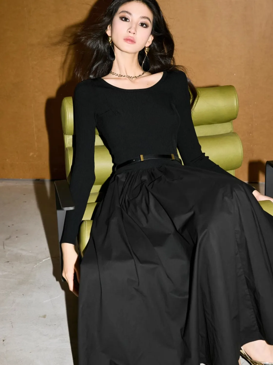 COMMENSE Plain Belted Pleated Panel Dress* Black Dresses|Casual Dresses