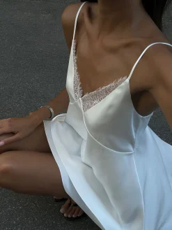 COMMENSE Satin Backless V-Neck Dress* White Dresses|Casual Dresses