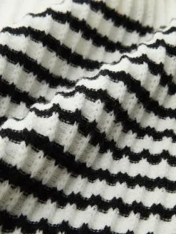 COMMENSE Stripe Panel Sweater Vest* Sweater Vests|Sweaters & Cardigans