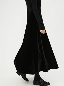 COMMENSE Velvet Flowy Skirt* Skirts|Bottoms