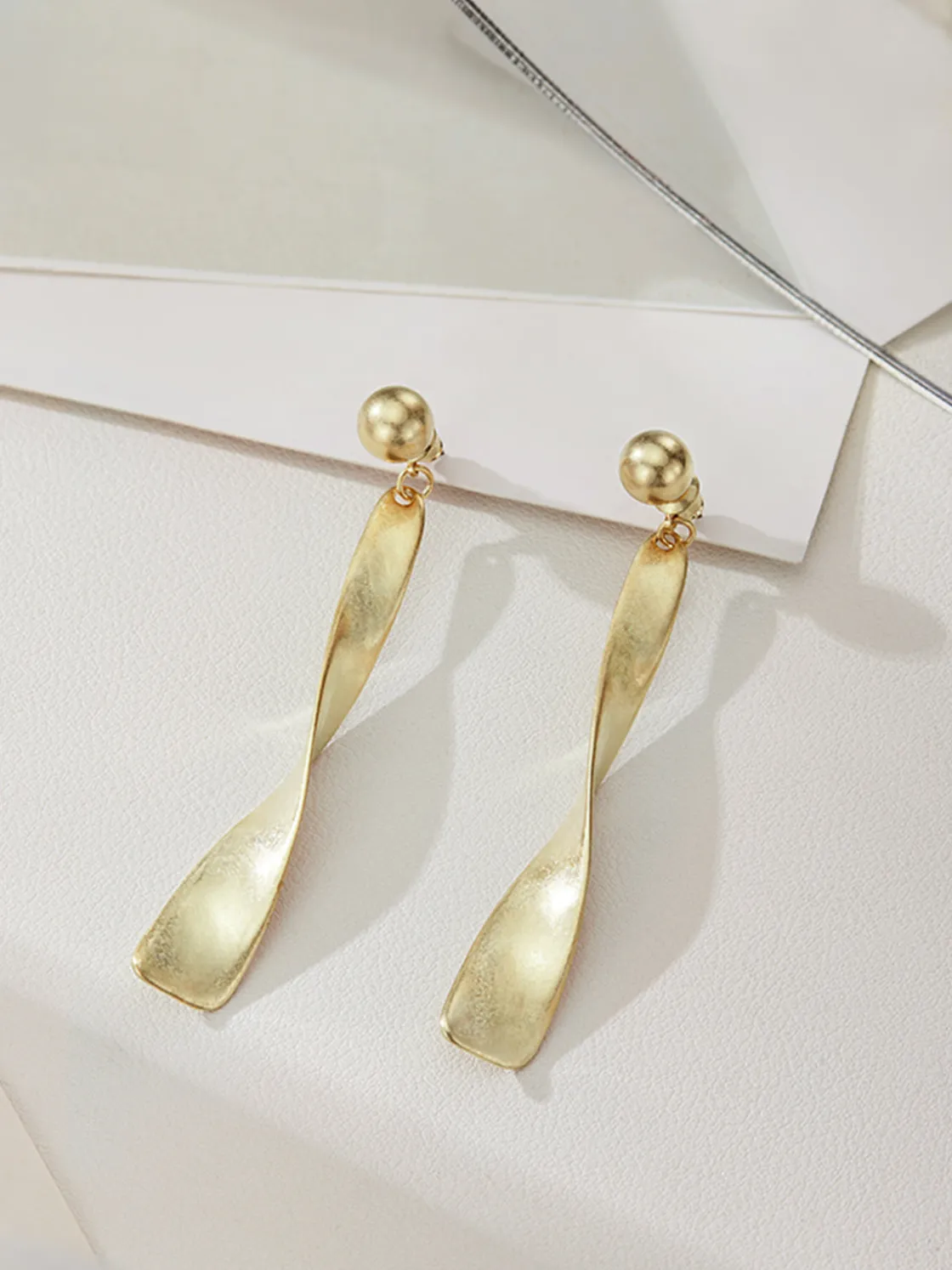 COMMENSE Vintage Metal Twist Drop earrings* Earrings|Accessories
