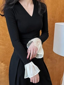 COMMENSE V-Neck Contrast Ruffle-Cuff Blouse* Blouses & Shirts|Tops