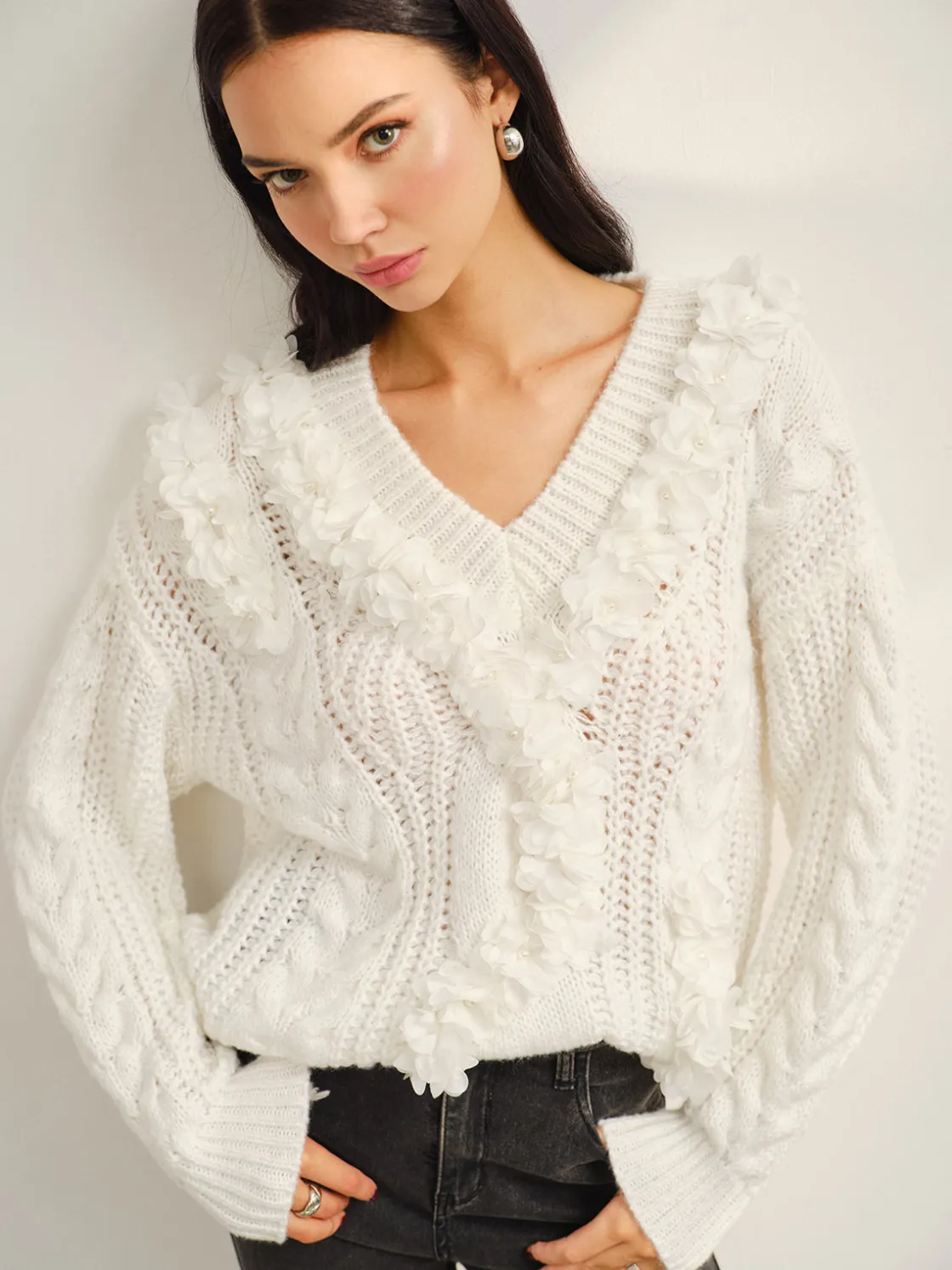COMMENSE V-Neck Floral-Decor Shift Sweater* Sweater Tops|Sweaters & Cardigans